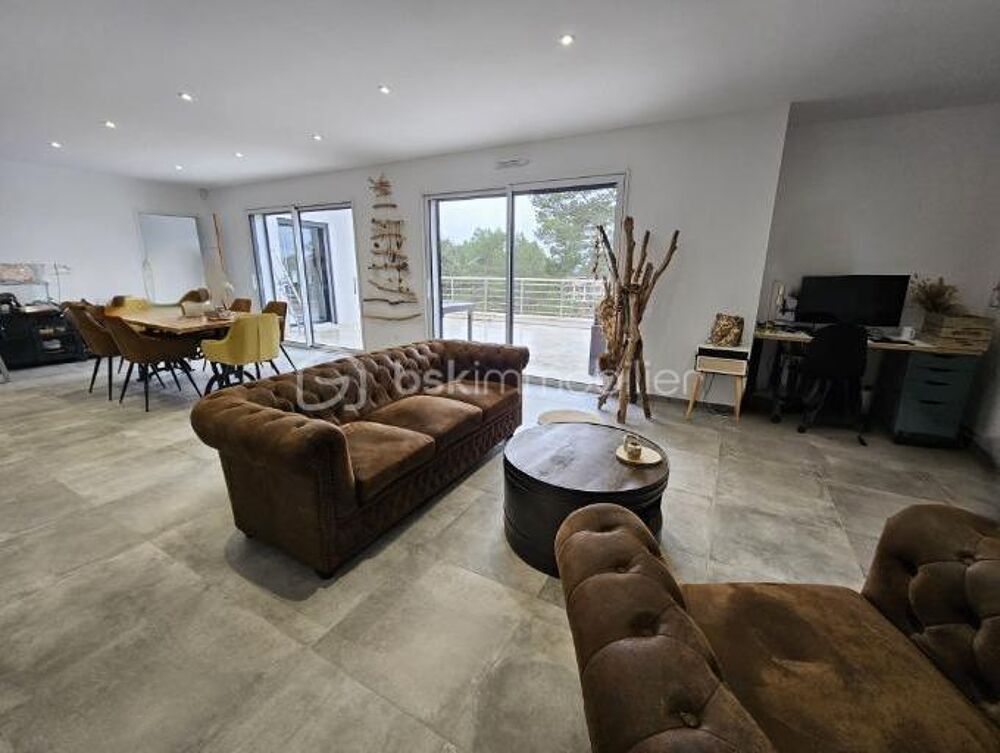  vendre  Villa Le Cannet-des-Maures (83340)