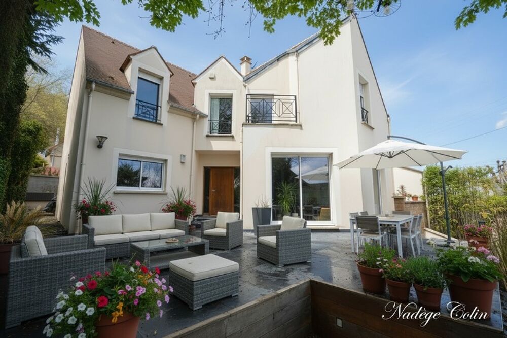 Maison 6 pièces 202 m² · à Saint Remy les Chevreuse · 202 m² · 887 000 €