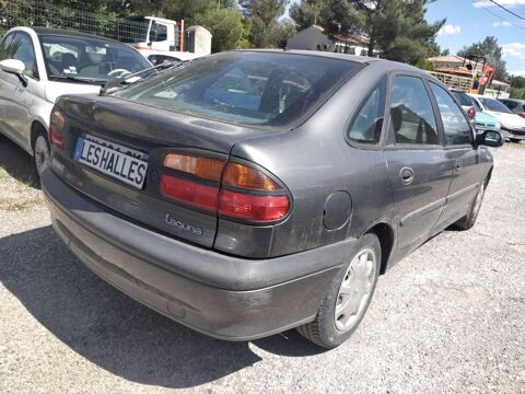 Renault Laguna I 1,6 RTE 1998 occasion &Eacute;guilles 13510