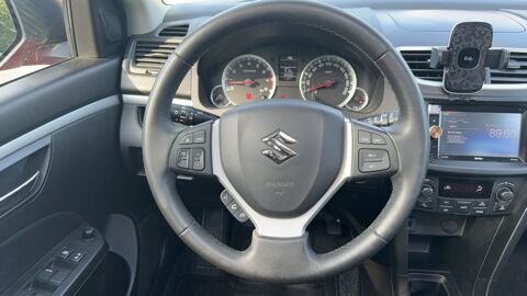 Swift 1.2 VVT 94 4X4 Pack - Entretien constructeur Toit ouvrant 2017 occasion 74000 Annecy