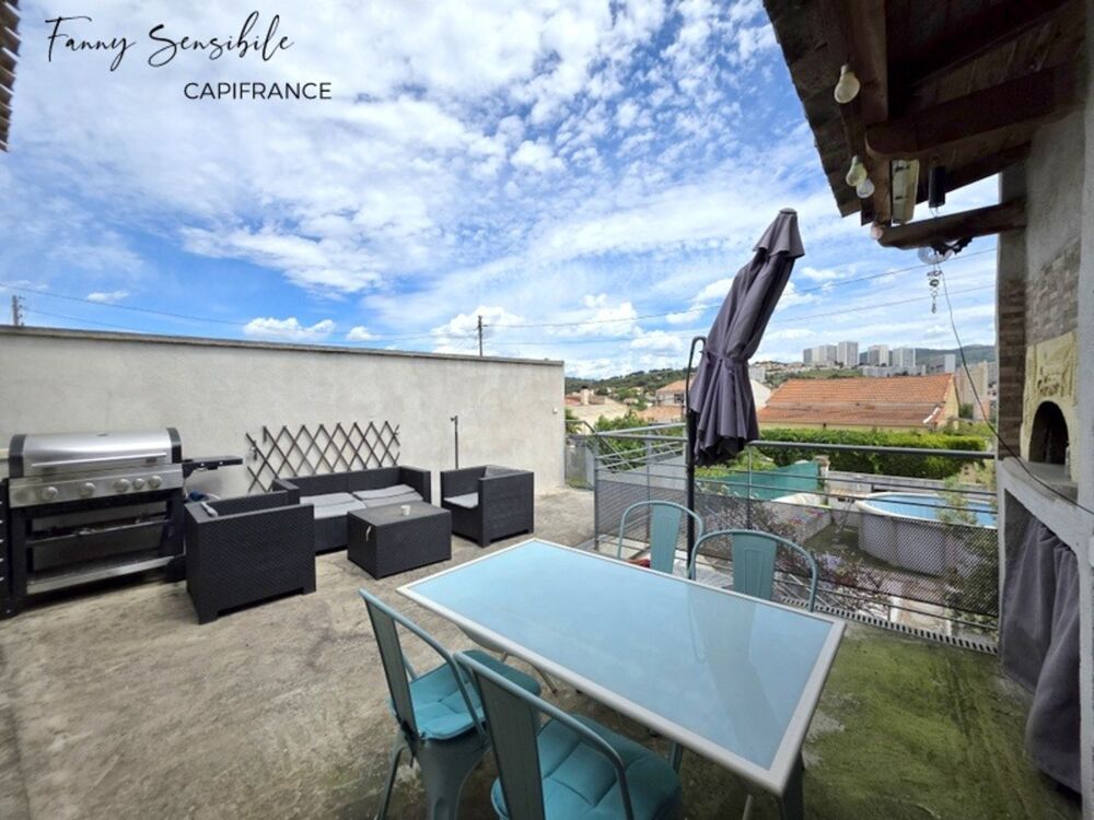 Duplex esprit maison 135 m2 avec jardin, terrasse et garage  Marseille 15e quartier Notre-dame-Limite