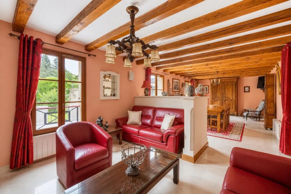 Maison de 8 pièces de 214 m² à Presles