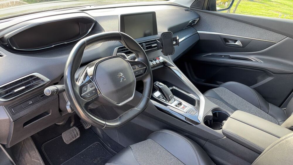 3008 II 2.0 BlueHDi 180 EAT8 Allure Business - Automatique 2020 occasion 56000 Vannes