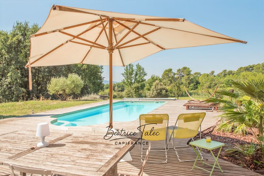 Maison de caractère avec piscine 5 pièces au coeur des vignes, double garage, 6000m2 terrain plat arboré, magnifique vue dans un