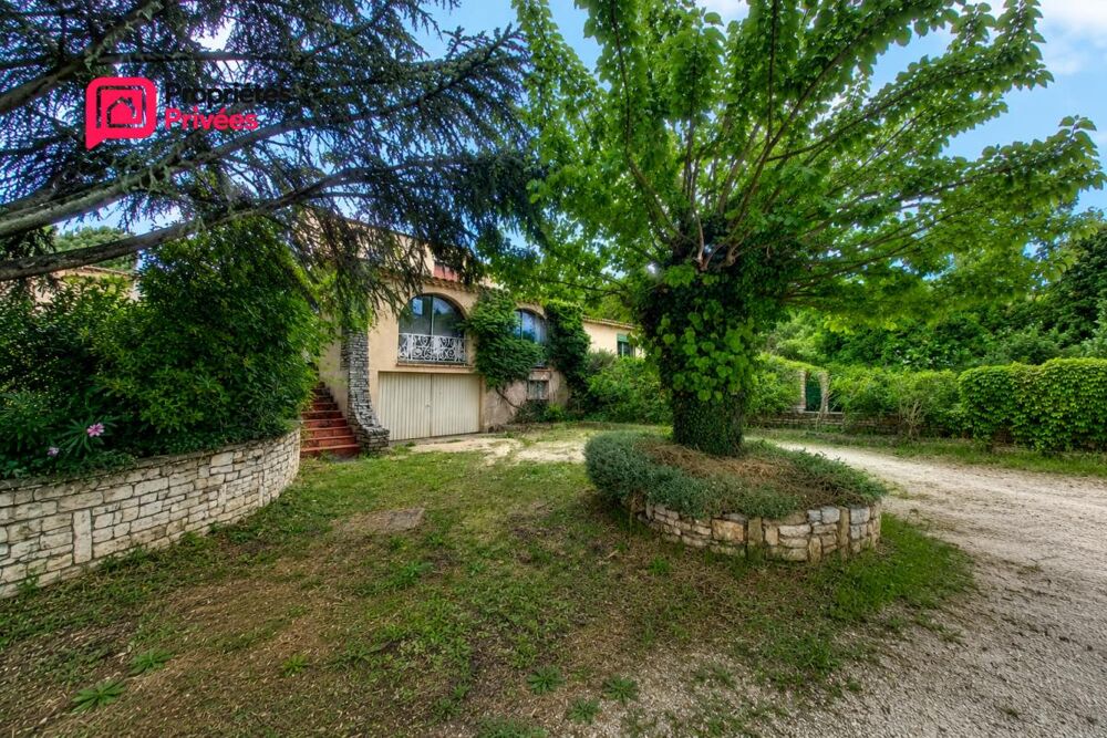 Uzès Nord : Spacieuse villa de 172 m² sur terrain divisible de 1 481 m²