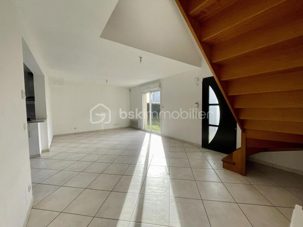Vente Maison Maison familiale 5 chambres – 134 m² – Vie de plain-pied – Esvres Esvres