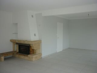  Maison à louer 7 pièces 160 m²