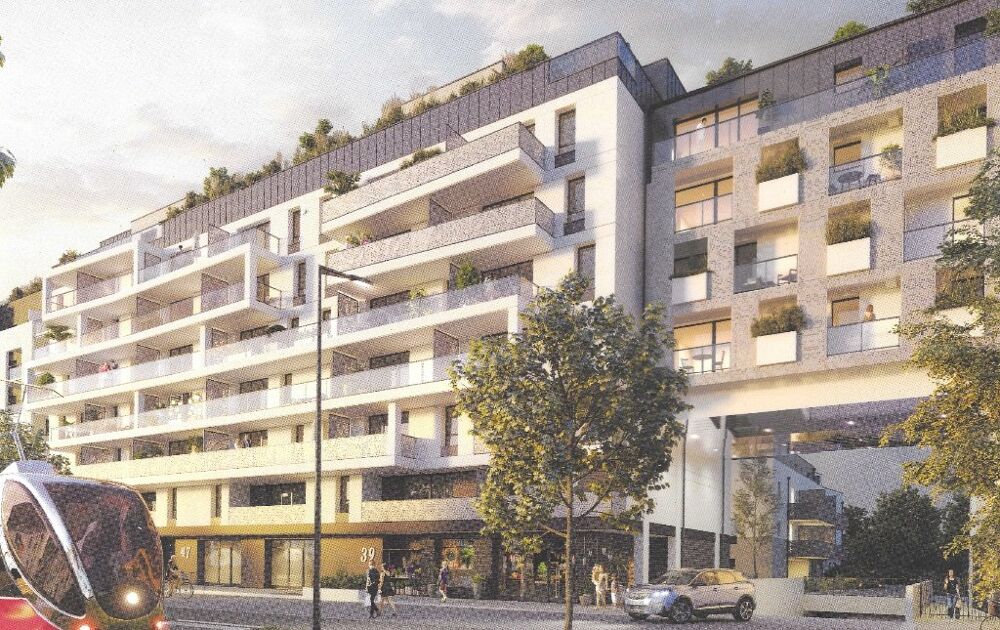   A VENDRE - CELLULE COMMERCIALE 