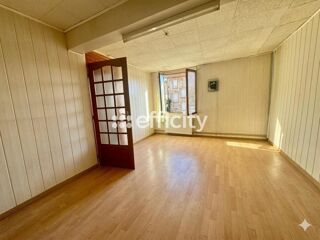  Immeuble à vendre 8 pièces 158 m²