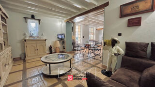  Maison � vendre 9 pi�ces 350 m�