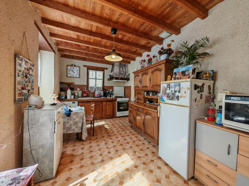 Vente Immeuble INVESTISSEMENT LOCATIF RARE – Immeuble de rapport au cœur de FOURCÈS, l'un des Plus Beaux Villages de France Fources
