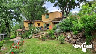  Maison  vendre 7 pices 245 m