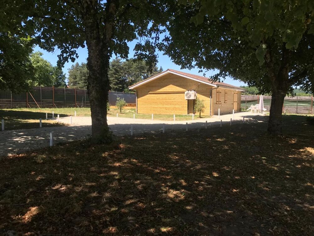 � vendre  Maison Montignac (24290)