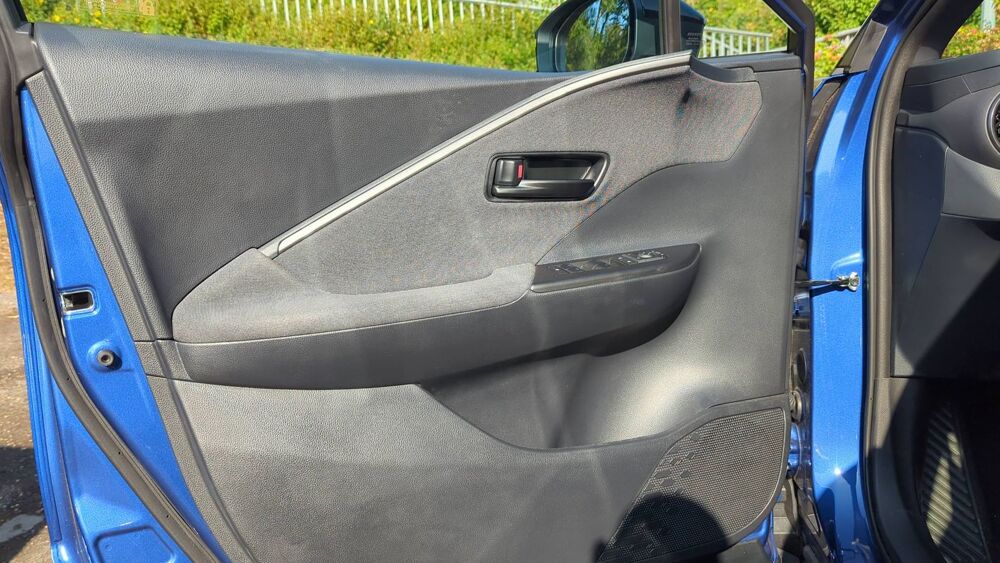 C-HR 1.8 VVT-i 140 Hybrid CVT Dynamic - Premi&egrave;re main Automatique 2026 occasion 59000 Lille