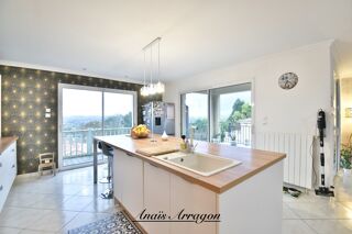  Maison à vendre 8 pièces 232 m²