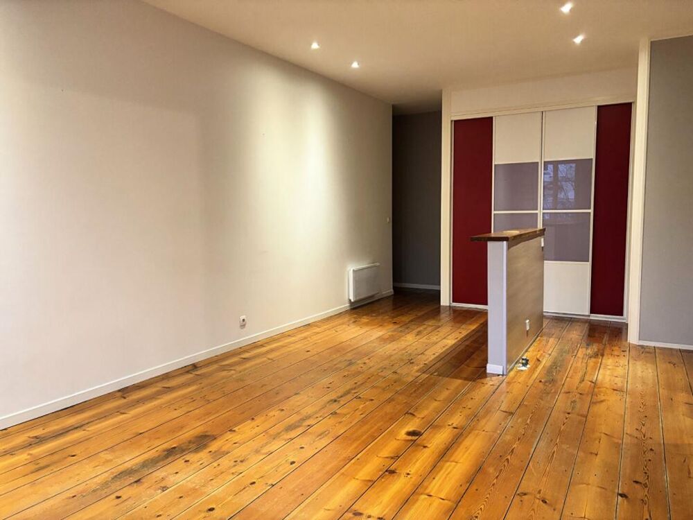Vente Appartement Appartement, type 03,  vaste et lumineux, situation idéale Bx-Bastide Bordeaux
