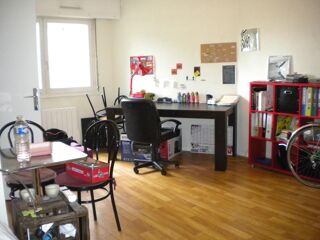  Appartement  louer 1 pice 32 m Nancy