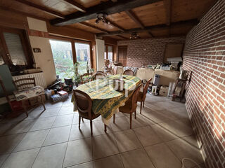  Maison  vendre 11 pices 240 m