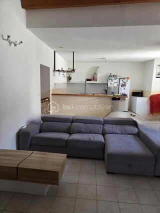  Immeuble à vendre 6 pièces 172 m²