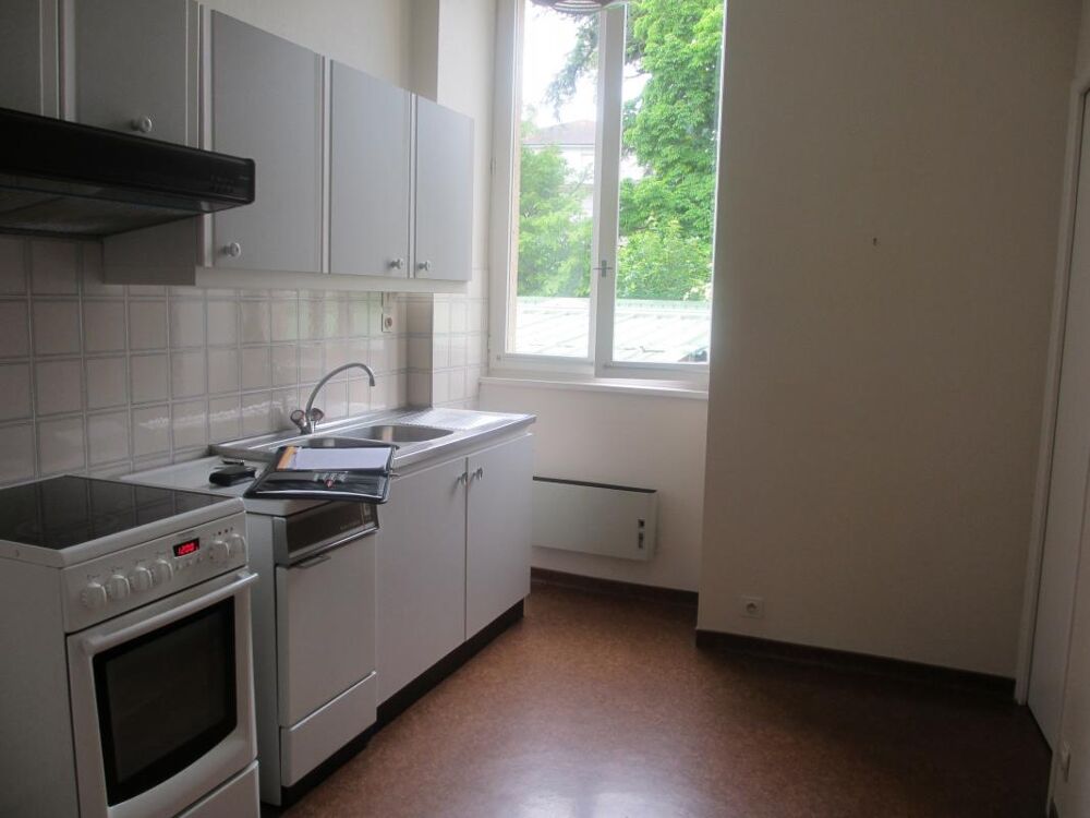 Location Appartement  LOUER AGREABLE T3 PROCHE DE LA MAIRIE Villefranche de rouergue