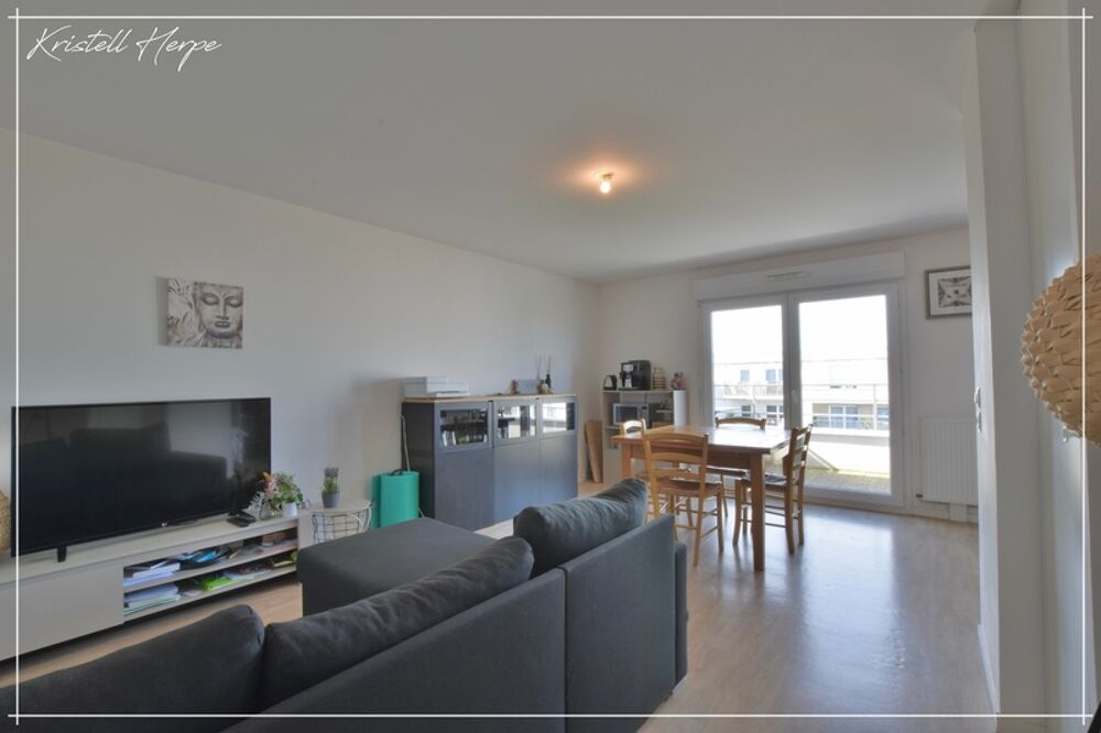 Dpt Loire Atlantique (44), à vendre REZE appartement T2 de 47m², dernier étage avec balcon et stationnement