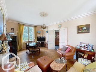  Propriété/château à vendre 7 pièces 162 m²