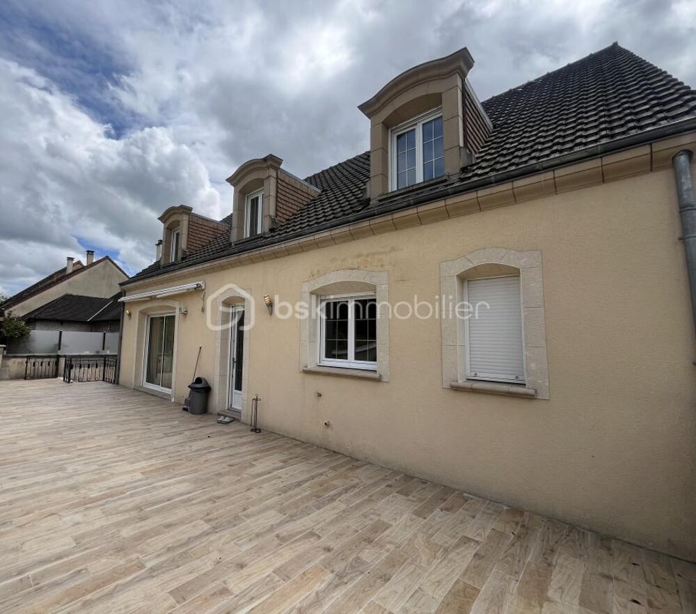 Maison 230 m2, 4 chambres, garage + Appt indépendant