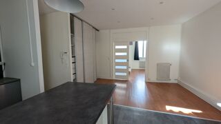  Appartement à louer 2 pièces 49 m²