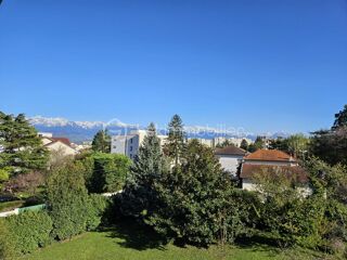  Propriété/château à vendre 8 pièces 185 m²