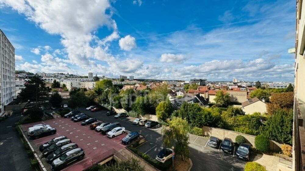 Vente Appartement T5 TRAVERSANT DE 95 M², PARKING, CAVE ET TRAM T6 À DEUX PAS- AVEC VUE DEGAGÉE- CHATILLON- CENTRE- VILLE (92) Chatillon
