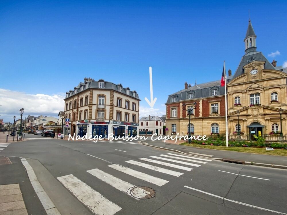 Vente Maison Cabourg Hyper-centre - Authentique maison de ville de 3 pièces - 60 m² habitables (80 m² au sol) - À 300 m de la plage - Sans co Cabourg