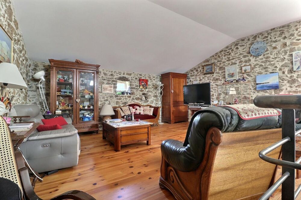  vendre  Maison Aubenas (07200)