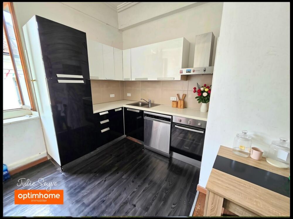 Appartement T4 avec 3 chambres loué meublé  belle rentabilité pour investisseurs