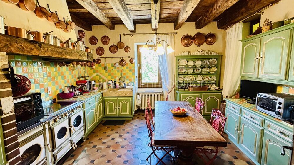 à vendre  Propriété/château Saint-Jorioz (74410)