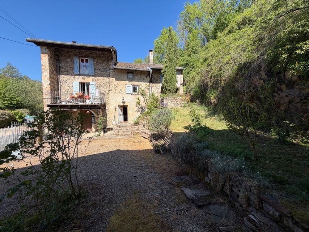 Vente Maison Maison à vendre 8 pièces EMERINGES (69) Julienas