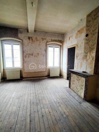  Immeuble � vendre 15 + pi�ces 280 m�