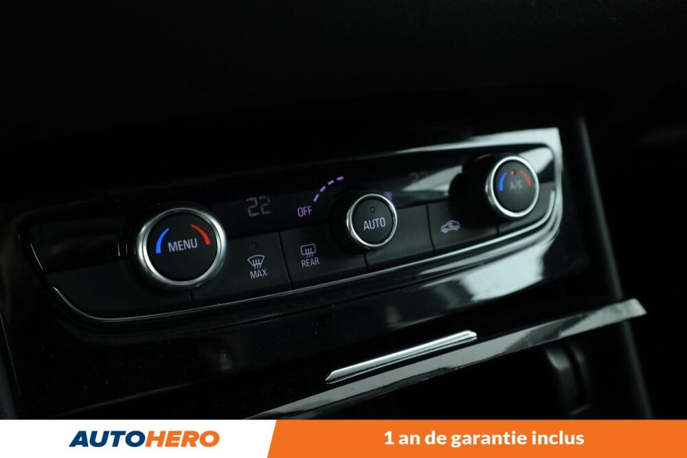 Grandland x 1.6 Hybrid Elite Auto 225 ch 2020 occasion 92130 Issy-les-Moulineaux