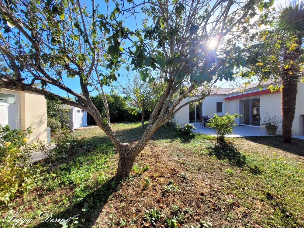 Vente Maison Maison à vendre 6 pièces SAINT XANDRE (17) - Plain-pied - 120 m2 habitables Maison principale et Studio indépendant - Parcelle 6 Saint xandre