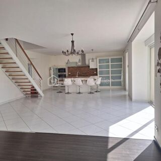  Maison à vendre 6 pièces 159 m²