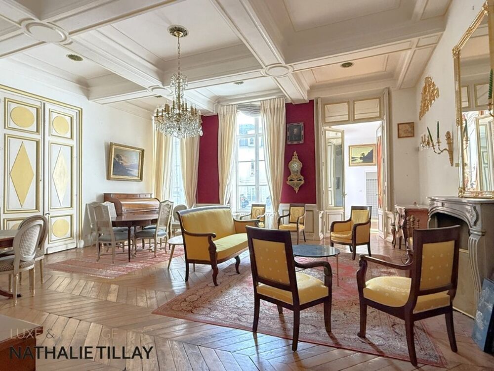 ORLÉANS  APPARTEMENT DEXCEPTION AU SEIN DUN HÔTEL PARTICULIER