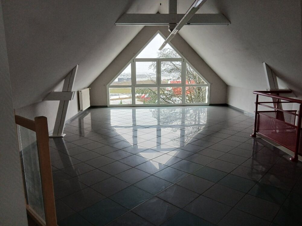   À louer : Bureau à Miserey-Salines – Opportunité à ne pas manquer ! Miserey salines