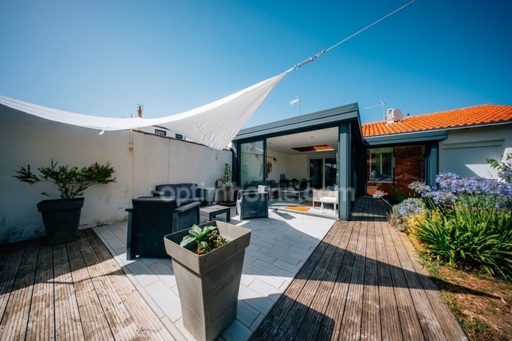 Vente Maison Maison à vendre 6 pièces LA ROCHELLE (17) La rochelle