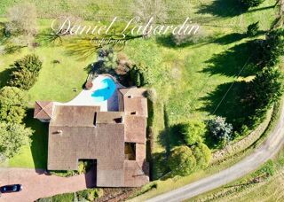  Maison � vendre 6 pi�ces 217 m�