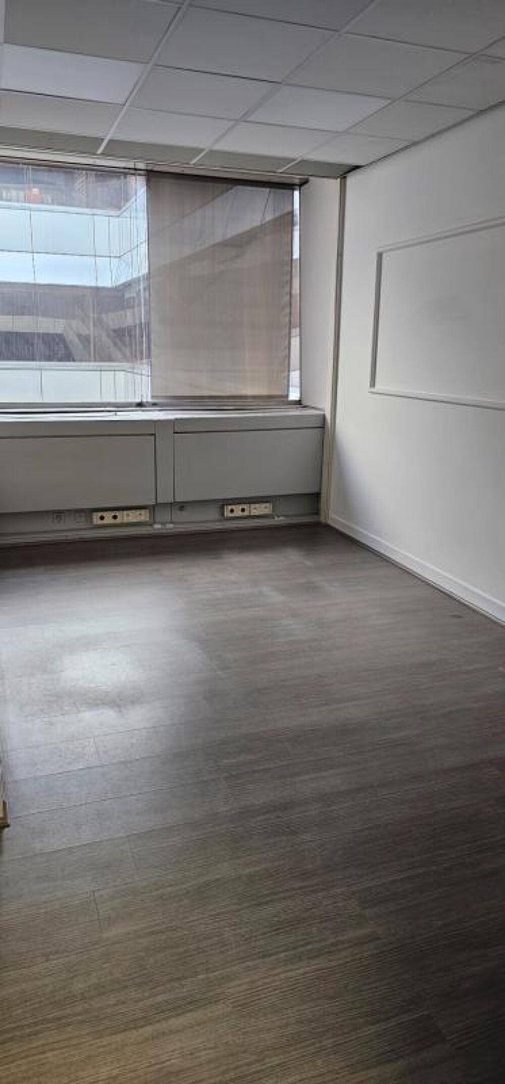   Bureau de 14 m2 à louer à Cergy Préfecture Cergy