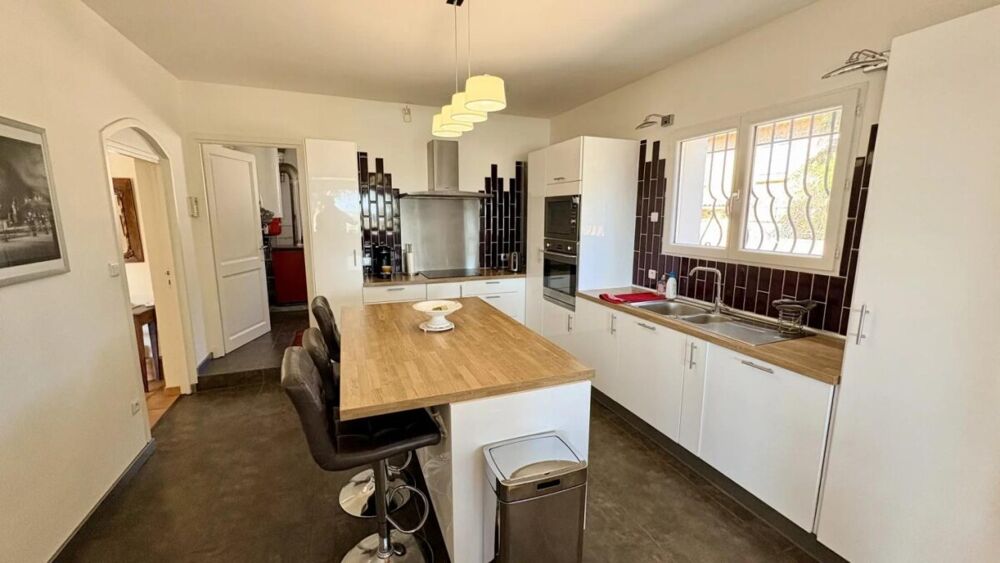 Vente Villa Superbe villa Provençale avec piscine à Rochefort-du-Gard Rochefort du gard