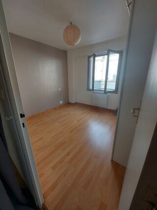  Appartement à louer 2 pièces 49 m²