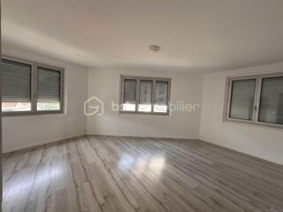  Appartement � vendre 4 pi�ces 83 m�