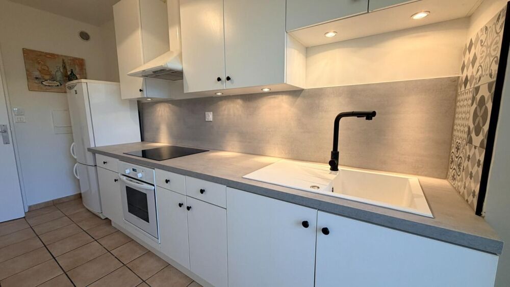 Apartment in Eaubonne, Val-d'Oise - Plus