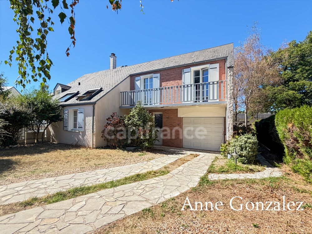 ORLEANS LA SOURCE, aux portes de la Sologne, à vendre maison familiale avec balcon, jardin clos sans vis-àvis et garage + trois