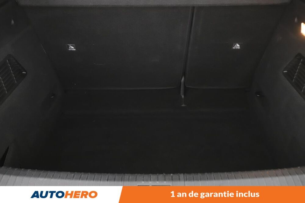M&eacute;gane EV40 Standard Charge Techno 130 ch 2022 occasion 92130 Issy-les-Moulineaux